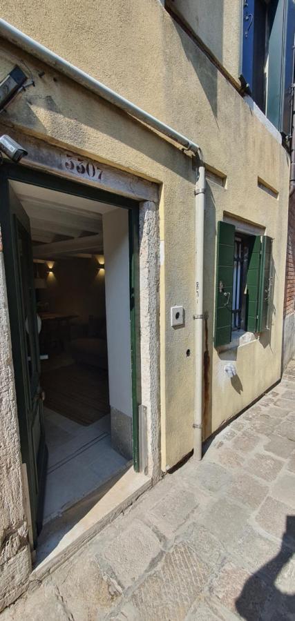 Dimore Del Borgo Antico - Corte Da Lezze Венеція Екстер'єр фото